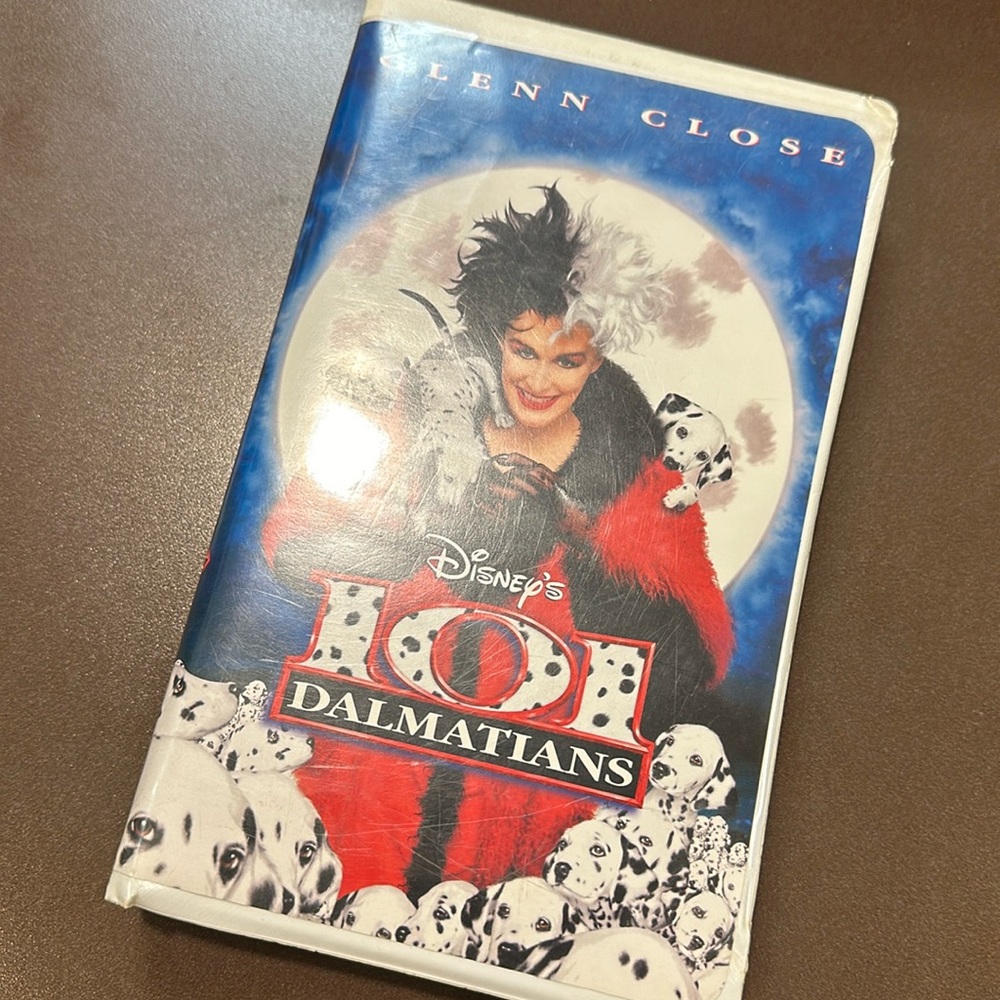 101 Dalmatians VHS by Glenn Close